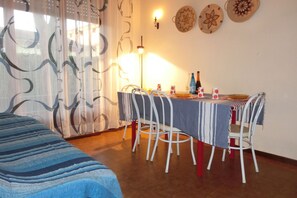 Apartment, 3 Bedrooms | Dining room - Adorable Villa Surrounded by Garden 650m From the sea (San Michele al Tagliamento)