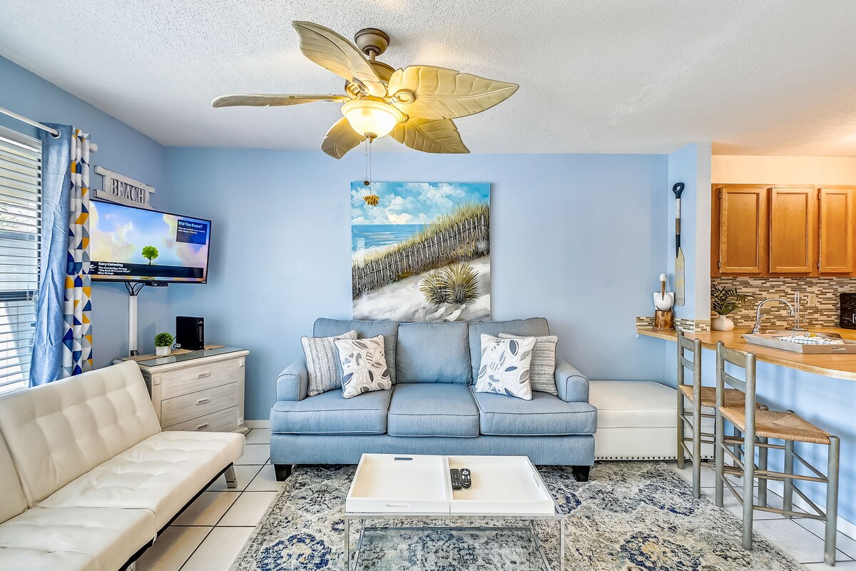Photo 2 of SPC8229 - Upstairs Studio - Sleeps 4