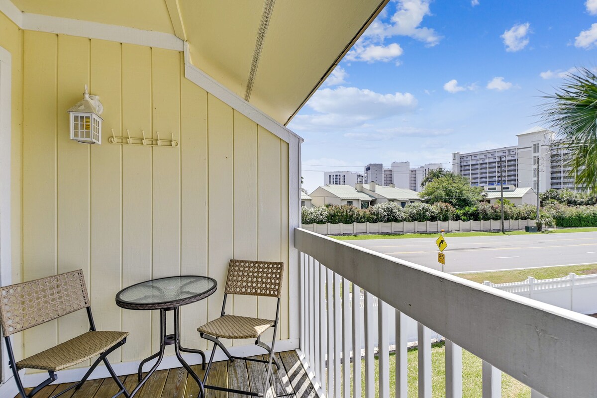 Photo 12 of SPC8229 - Upstairs Studio - Sleeps 4