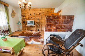 Interior - Country House Sara with three Bedrooms (Recica ob Savinji)