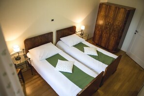 1 bedroom, Internet, bed sheets, wheelchair access