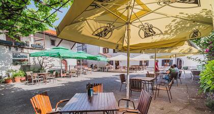 Studio for 2 in Guesthouse Muha