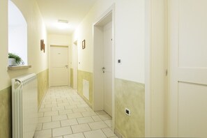 Interior - Apartment House Muha - Apartment 10 (Lipica)