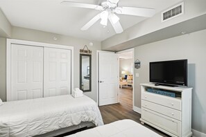 2 Schlafzimmer, Bügeleisen/Bügelbrett, kostenloses WLAN, Bettwäsche