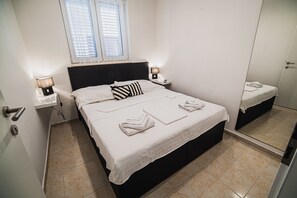 1 bedroom, iron/ironing board, internet, bed sheets - Downtown Park Apartment with Balcony 4 (Vodice)