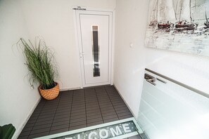 Exterior detail - Downtown Park Apartment with Balcony 4 (Vodice)