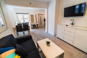 TV - Downtown Park Apartment with Balcony 5 (Vodice)