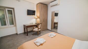 1 soveværelse, strygejern/strygebræt, internetforbindelse, sengetøj