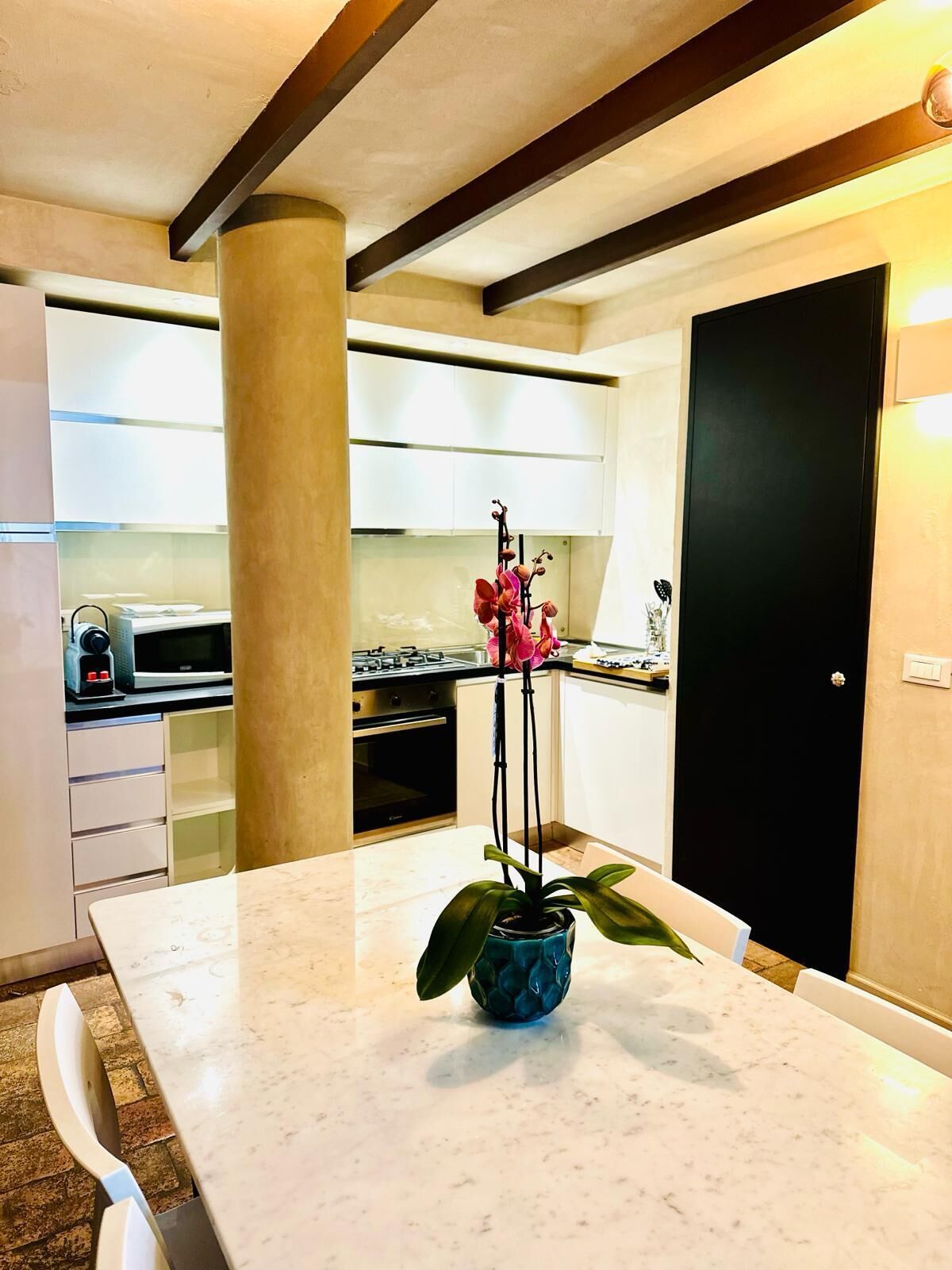 Alloggio Exclusive su due livelli | Cucina privata | Frigorifero con congelatore, microonde, forno, lavastoviglie