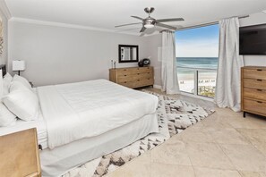 2 bedrooms, iron/ironing board, free WiFi, bed sheets - Shoreline Towers 1052 - Beautiful 2 BR with Gulf views (Destin)