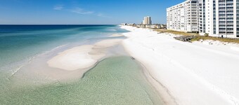 Shoreline Towers 2074- 2 BR with Great Gulf Views on the beach - Sleeps 6