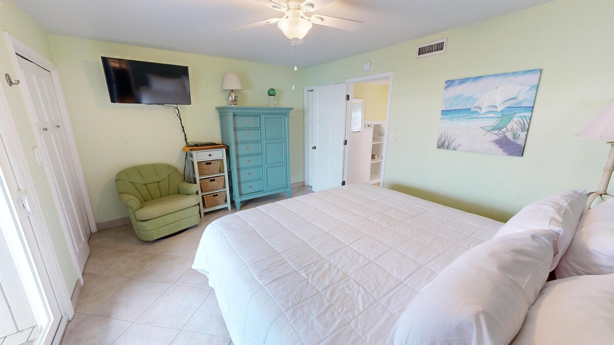 Photo 8 of Southbay 62 - 2 BR Townhome with Beach Access - Sleeps 7