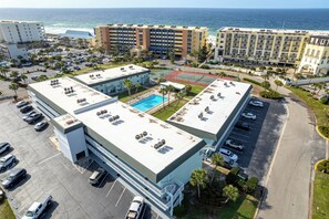 Exterior - Venus 219 - 2nd Floor 1 BR on Okaloosa Island with easy beach access (Fort Walton Beach)