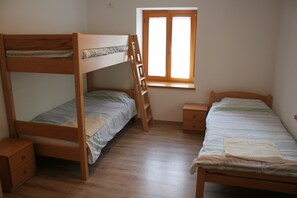 3 bedrooms, Internet, bed sheets