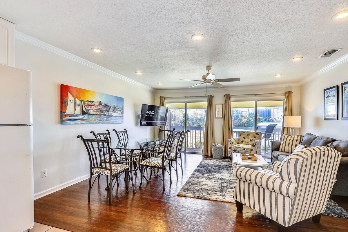 Photo 5 of SPC 3203 is a Beautiful Pet Friendly 2 BR recently upgraded and stunning