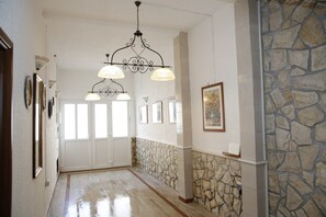 Interior - Modern suite in the heart of Vodice (Vodice)