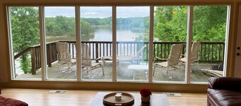 SHANGRI-LAKE VACATION HOME@ Raymond Gary State Park Lake