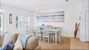 Interior - Pool Views, Minutes to Beach, Ground Floor Unit + Free Attraction Tickets! (Santa Rosa Beach)