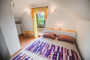 1 bedroom, WiFi, bed sheets