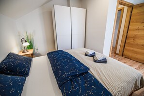 2 室のベッドルーム、ベッドシーツ