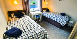 2 chambres, accès Internet, draps fournis