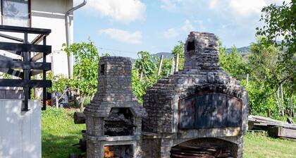 Andy's Holiday Home with HotTub & Sauna