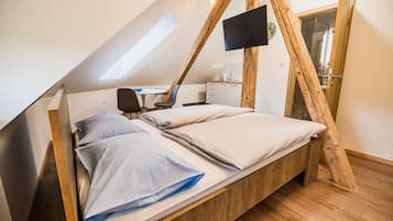 Internet, bed sheets