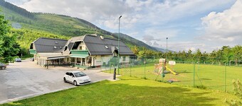 Economy double or twin room 21