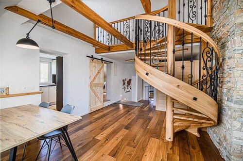 Mountain View Apartment with Sauna