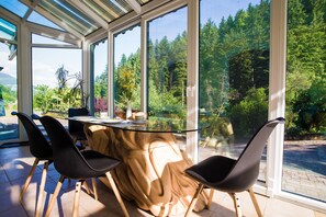 Dining - Green Oasis Getaway at Estate Žagmeštri (Ljubno ob Savinji)