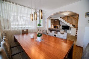 Dining - Three Bedroom Apartment 2 with Terrace in Bovec (Bovec)