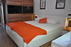 2 Schlafzimmer, Internetzugang, Bettwäsche