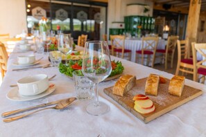 Dining - Krvavec Double or Twin room 3 (Cerklje na Gorenjskem)