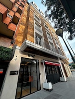 Fachada de la propiedad