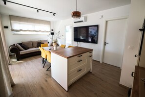 Interior - One Bedroom Apartment with Terrace and shared pool (Sezana)
