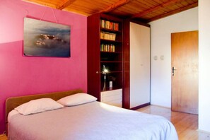 2 bedrooms, desk, iron/ironing board, Internet - Cosy Two Bedroom Apartment in House Anton in Bovec (Bovec)