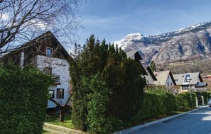 Exterior - Cosy Two Bedroom Apartment in House Anton in Bovec (Bovec)