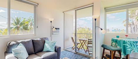 テレビ、DVD プレーヤー、書庫、ビデオライブラリ