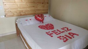 Habitación Confort con 1 cama doble o 2 individuales