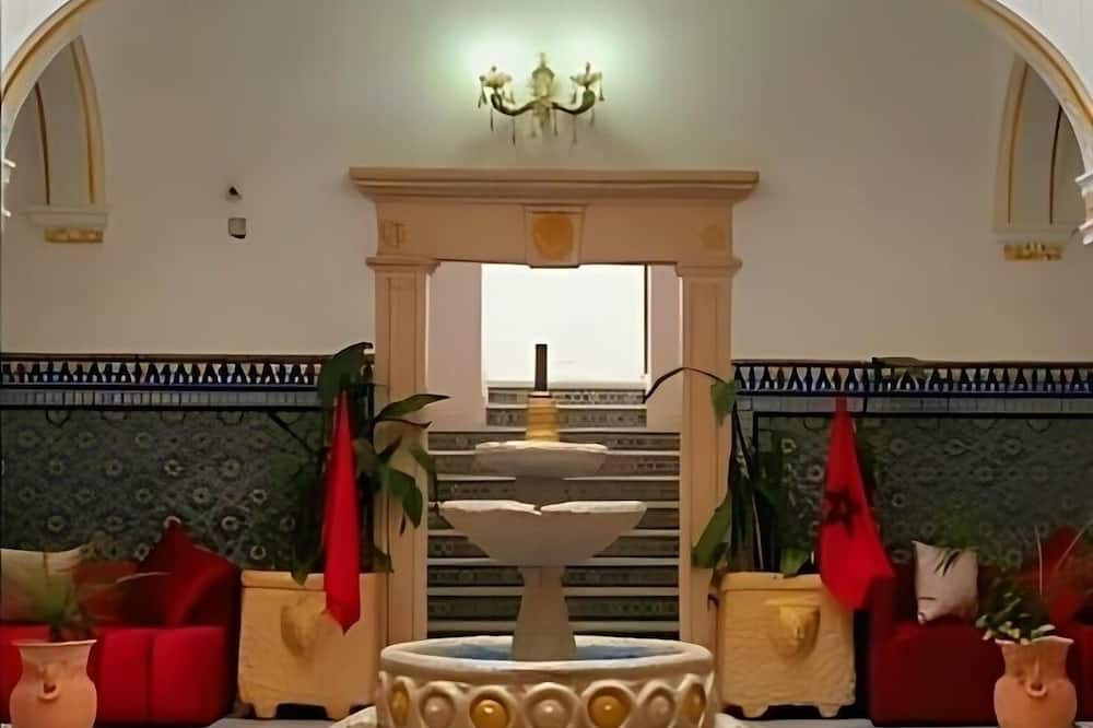 hotel palace