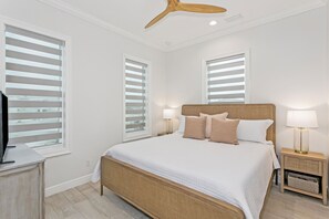 4 bedrooms, iron/ironing board, free WiFi, bed sheets