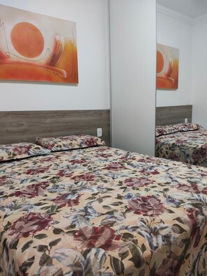 2 soverom, strykejern/-brett, wi-fi (inkludert) og rullestolvennlig