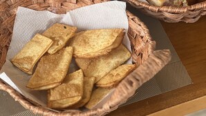 بوفيه فطور مجانًا يوميًا