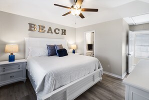 2 soverom, safe på rommet, skrivebord og strykejern/-brett