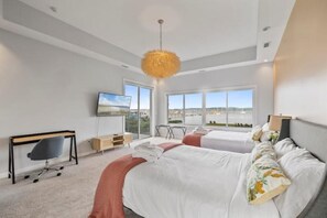 6 Schlafzimmer, Schreibtisch, Bügeleisen/Bügelbrett, kostenloses WLAN