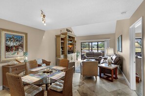 Interior - ⛳Golf Course Front-Great Views from Large Patio-3BR Fairways 309⛳ (Miramar Beach)