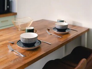 Dining - Pass the Keys | Stylish Modern 3 bed house with Parking (Rickmansworth)