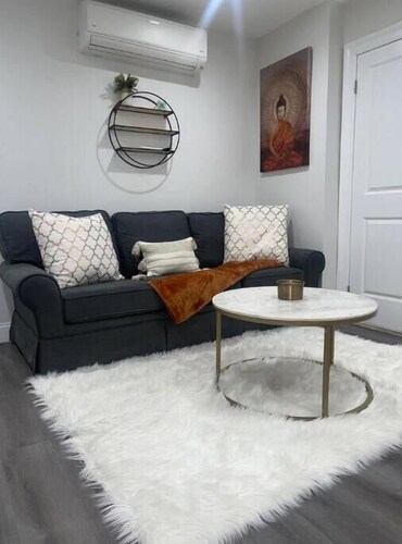 Spacious one Bedroom apt *No cleaning fee*