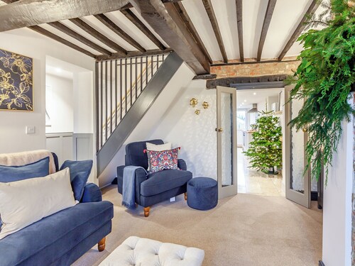 3 bedroom accommodation in West Ashton, near Trowbridge
