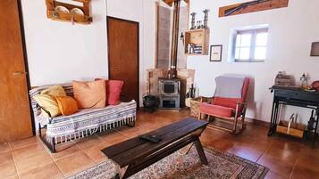 Televisie en een open haard